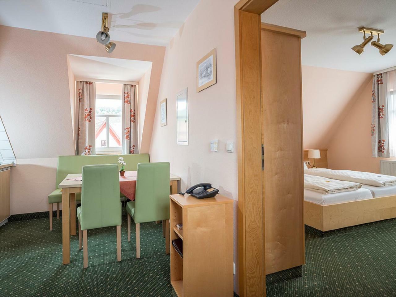 Gaestehaus Moenchshof ゾンマーハウゼン エクステリア 写真