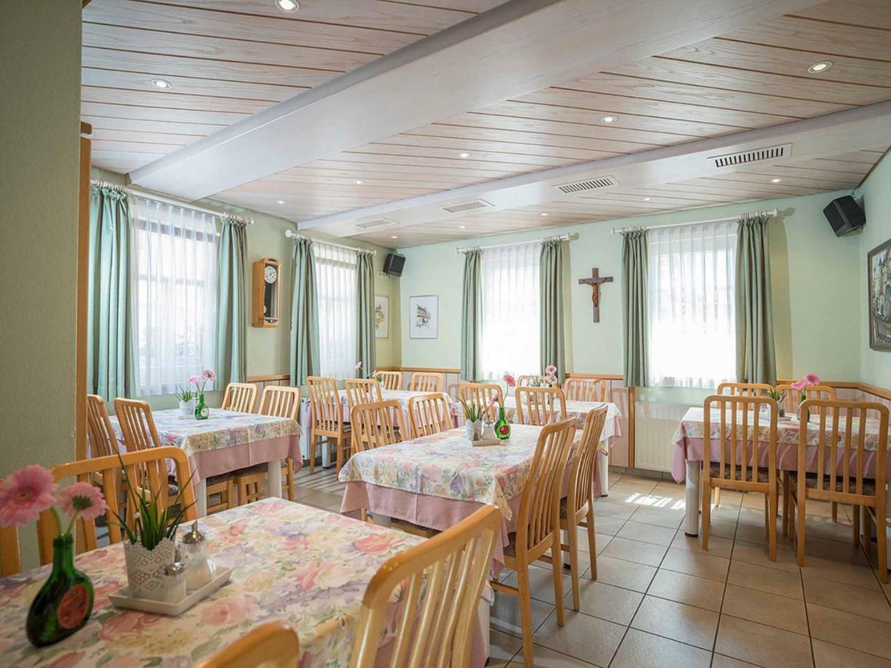 Gaestehaus Moenchshof ゾンマーハウゼン エクステリア 写真